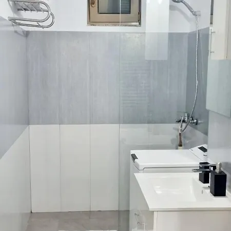 Luk Twin Loft Mamaia